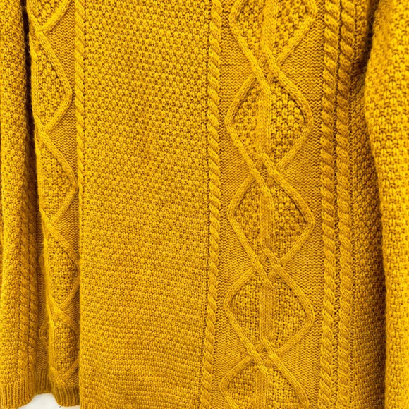 Forever 21 Cozy Fisherman Cable Knit Sweater Mustard Yellow Gold Size Small - Picture 5 of 7